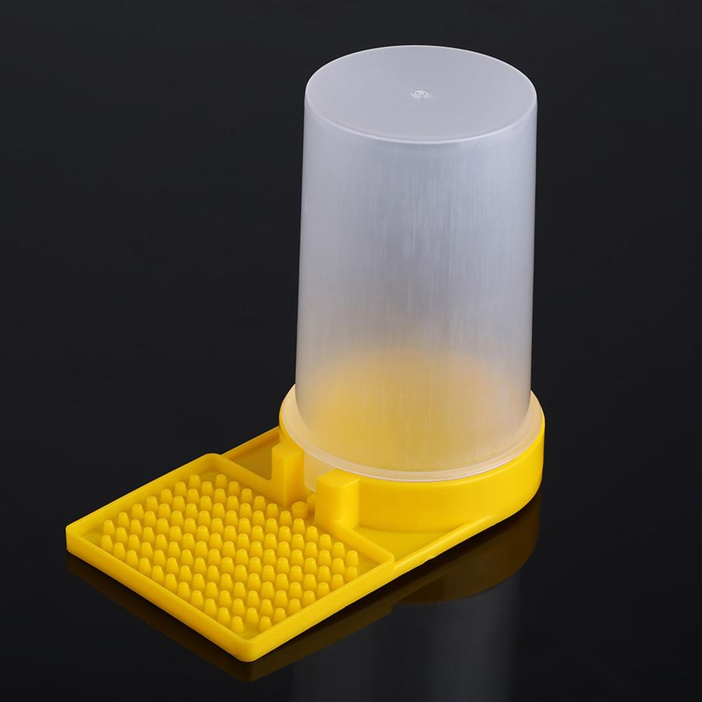 Bee Feeder Plastic Drinking Bowl, Lightweight for Beehive Entrance Feeder, sy to Use and