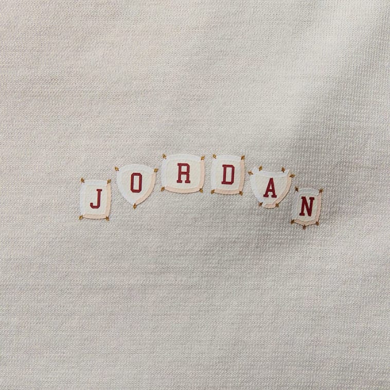 Jordan Женская футболка оверсайз IM3353-047