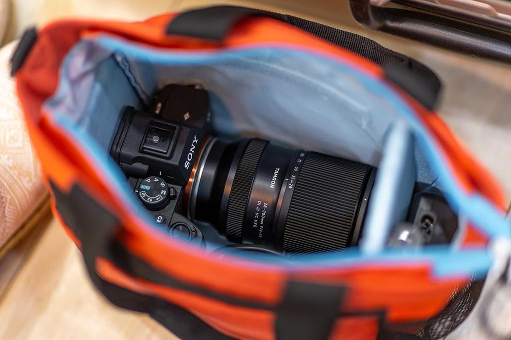 Tamron Di III VC VXD для Sony E mount зум-объектив с большим увеличением 28-300 мм F/4-7.1 (Модель А074С) 10.7x