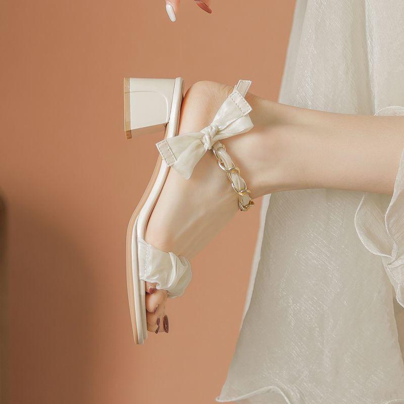 Модные босоножки на ремешках для женщин, носящих бант и в сказочном стиле, новая летняя обувь 2025 года на высоте с открытыми пальцами