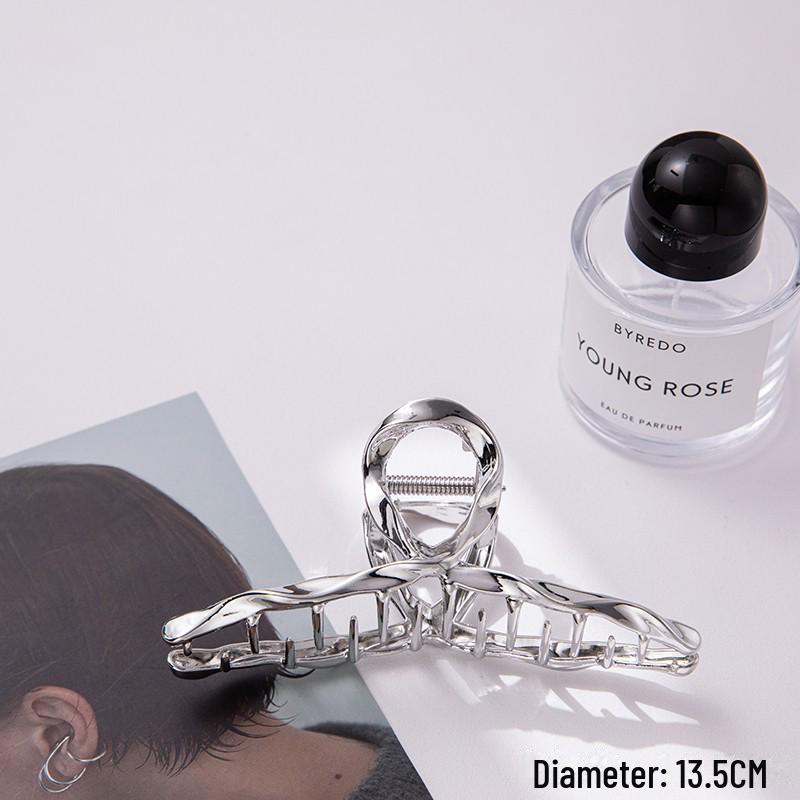 Корейская модная заколка для волос: Элегантный зажим «Акула» для женщин