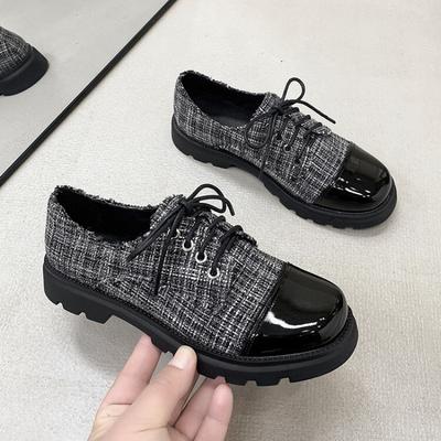 Новые клетчатые кожаные туфли для девочек, резиновая мягкая подошва, низкий верх, лакированная поверхность, обувь на четыре сезона, обувь для девочек, весна и осень, европейский и американский сингл
