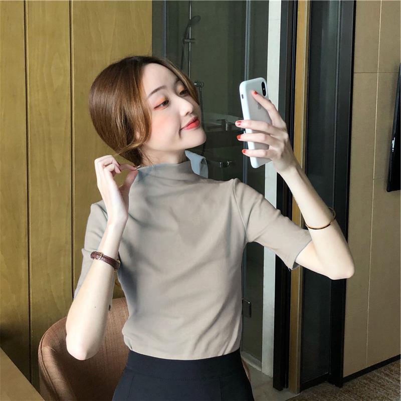 2027 Реальный Выстрел: Женская облегающая футболка с коротким рукавом и полуводолазкой (95% хлопок, 5% спандекс)