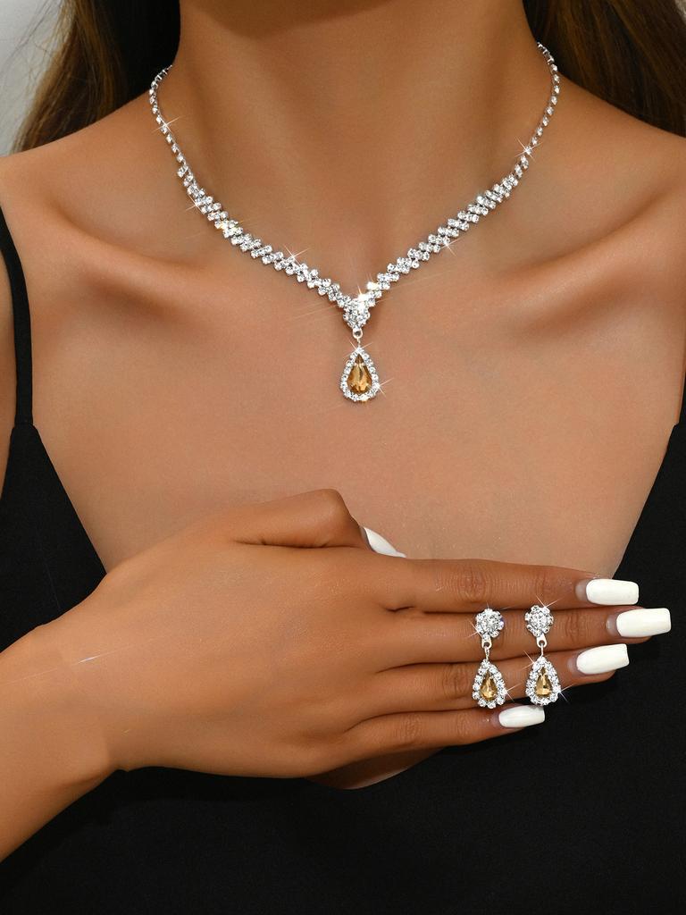 New Jewelry Metal Diamond Necklace Earrings Two-piece Wedding Bride Jewelry Set Combination