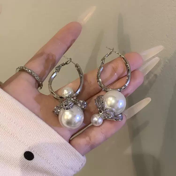 Pearl Tassel Earrings with Silver Needle & Floral Design – Medieval Vintage Style for Women