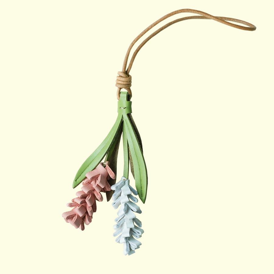 Очаровательный лавандовый брелок из коровьей кожи для женской сумки, модный брелок, прочный, изысканное исполнение, украшение для сумки, аксессуары для сумки