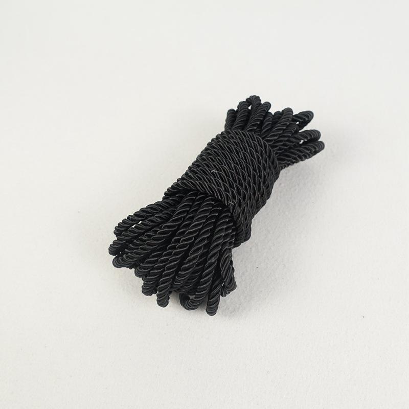 Учебник по пеньковой веревочной бондаж: Эротическое руководство по фиксации и стягиванию с использованием SM-аксессуаров