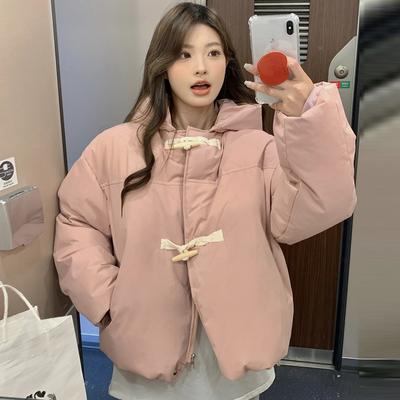 Несезонная пуховая хлопковая куртка женская 2025 зима корейская свободная хлопковая куртка утолщенная короткая роговая пуговица с капюшоном хлопковая куртка