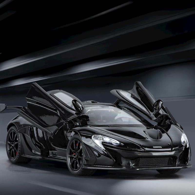 1/24 Симуляция McLaren P1 Металлическая модель автомобиля Двери и капот открываются Имеет звуковые и световые функции Богат деталями
