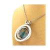 Pierres et Minéraux. Collier Apatite Paraiba brut. Modèle Sablier Sphérique.