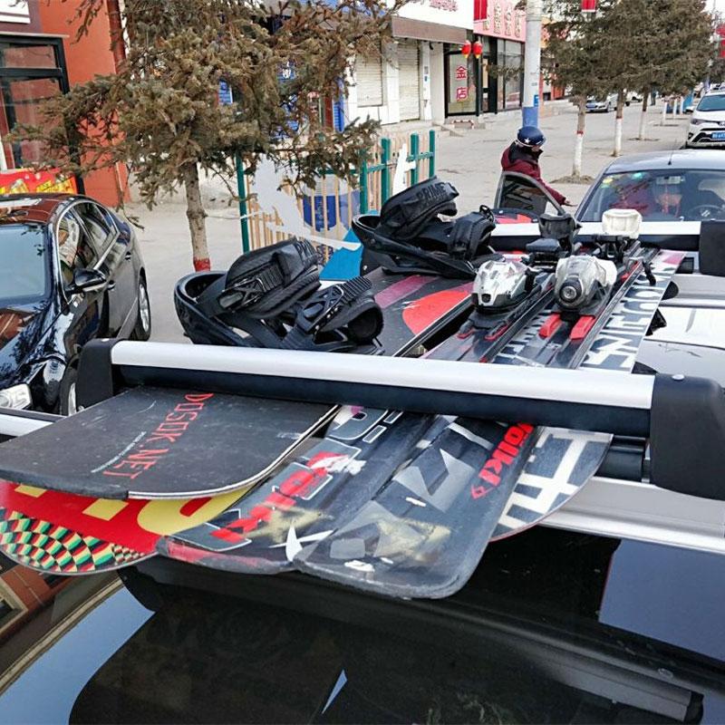 Упаковка из 2 шт. Автомобильный багажник на крышу для лыж и сноуборда Перевозчик на крышу автомобиля Багажник на крышу для лыж Перевозчик на крышу для сноуборда Алюминиевый сплав Багажник на крышу для лыж