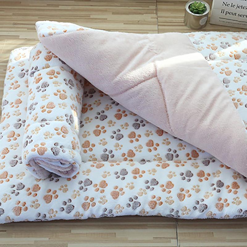 Double-Sided Pet Mat Mats Short Plush Pet Sleeping Bed for Cats Small Dogs Cute Pet Pad Blanket Warm Kitten Cushion Cat Sofa Bed