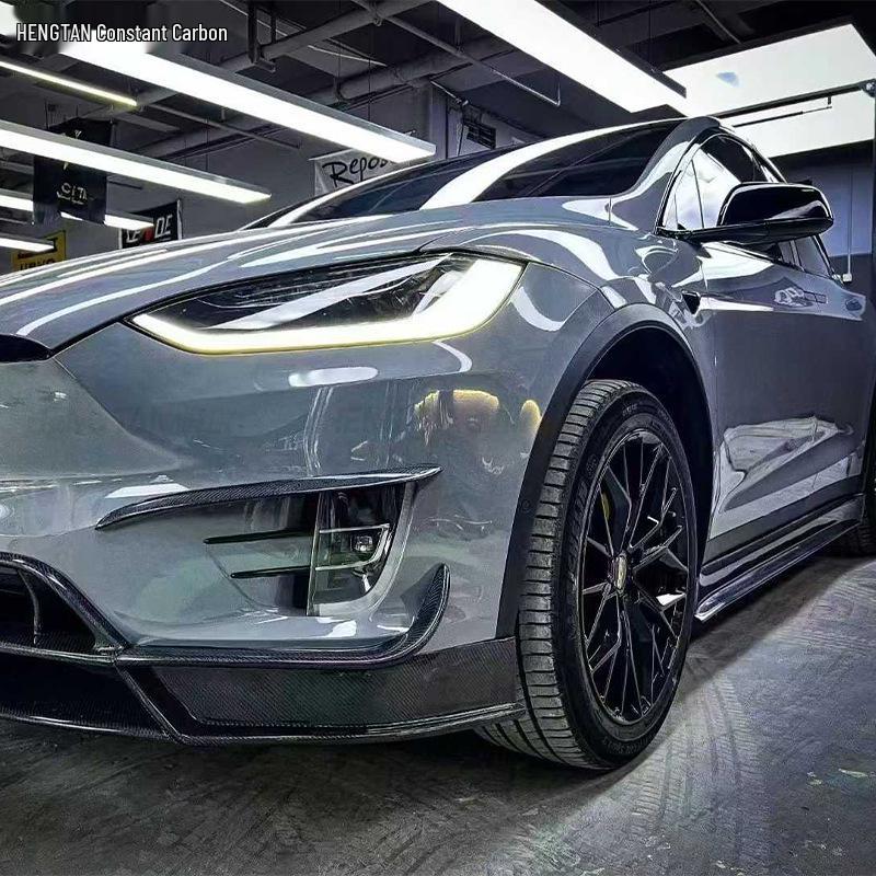 Карбоновый боди-кит для Tesla Model X RZ: Передний сплиттер, Модифицированный бампер, Задний сплиттер, Пороги.