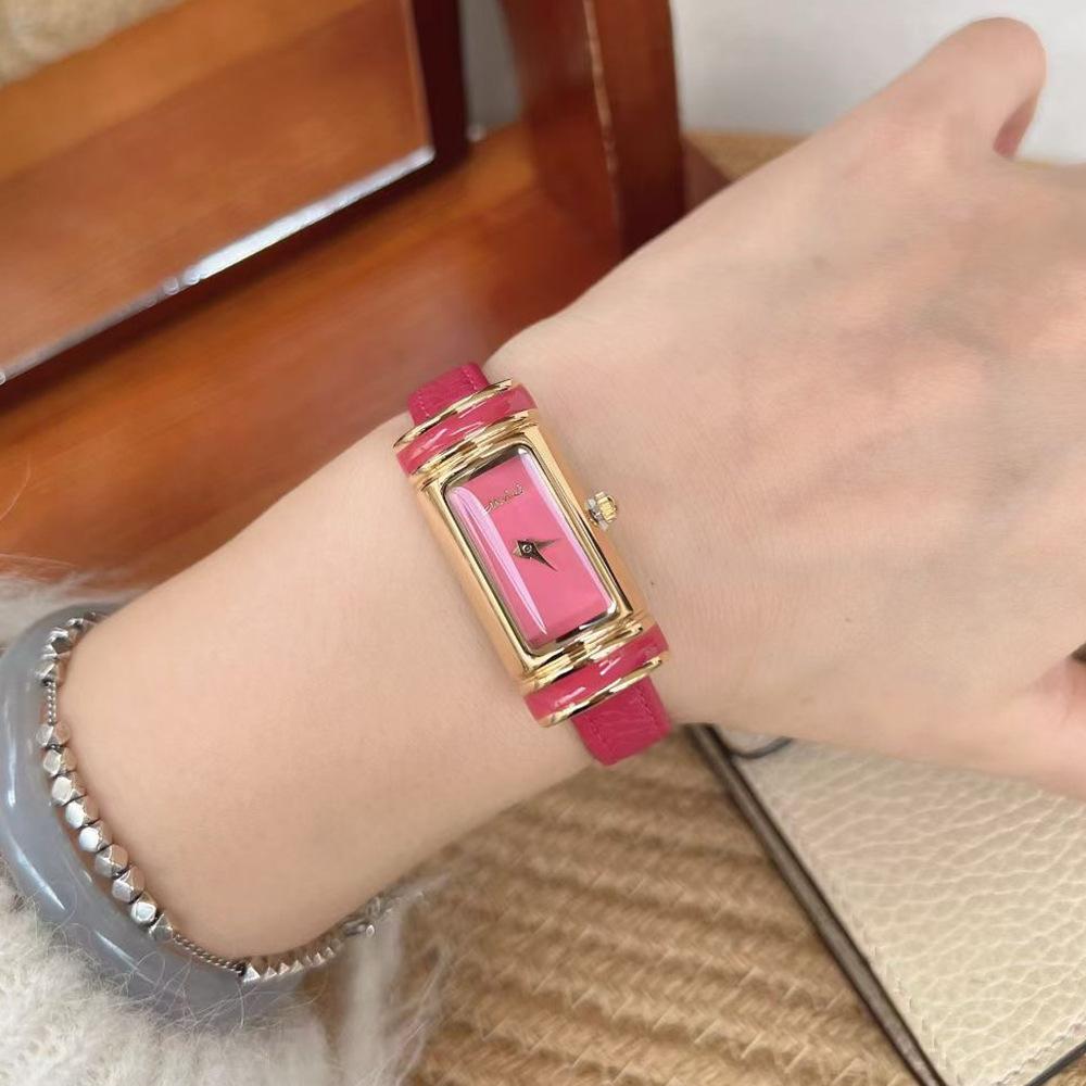 Женские часы Ankola Red Belt Макарон Длинные Овальные Трехмерные Маленькие Золотые Слитки Часы