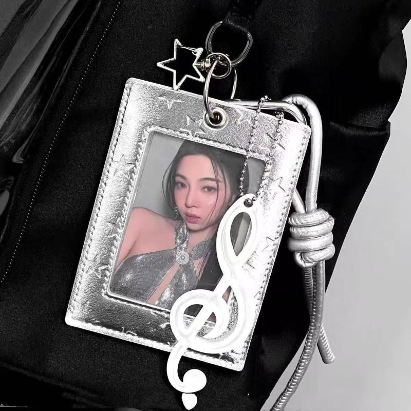 Кожаный держатель для карт K-pop айдола Держатель для фотокарточек айдола Брелок Чехол для фотокарточек айдола Подвеска для демонстрации фото Чехол для карточек