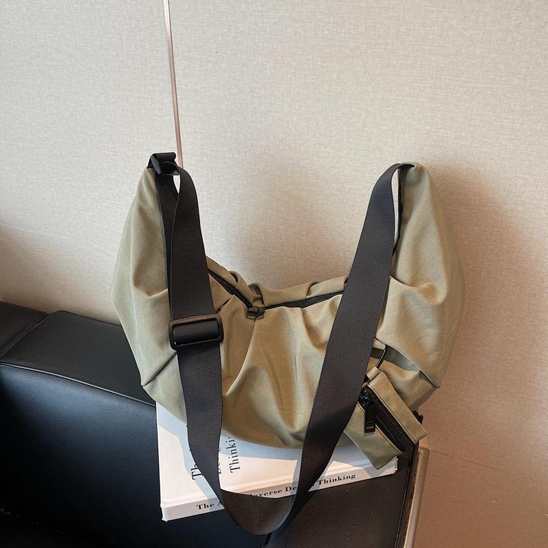 Сумка большой вместимости женская новая осенне-зимняя для отдыха нишевый дизайн на одно плечо сумка-мессенджер сумка-пельмень