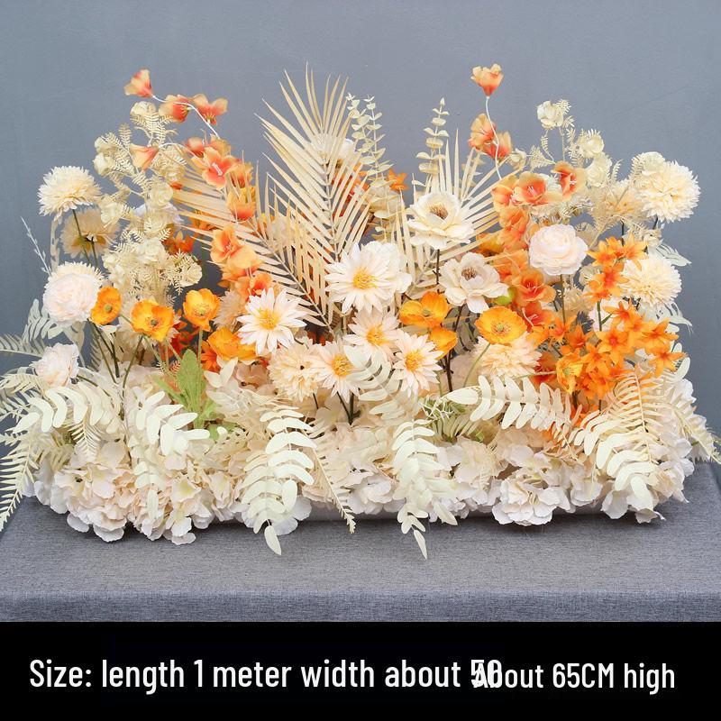 Свадебная композиция из эвкалиптового шелка: Декор прохода и сцены в горшках