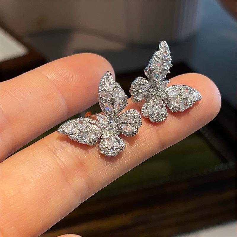 Серьги-бабочки из серебра 925 пробы — свежий корейский дизайн с гальваническим покрытием золотом, легкий роскошный стиль ниши