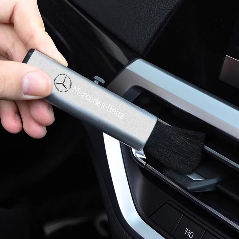 MEA4 Retractable Telescopic Car Duster Brush Portable Auto Interior Exterior Cleaning Tool For Mercedes-Benz GLC X253 X254 C-Class W2