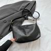 Women's New Winter Korean Version Simple Shoulder Bag Casual Fashion Commuter Crossbody Bag Women