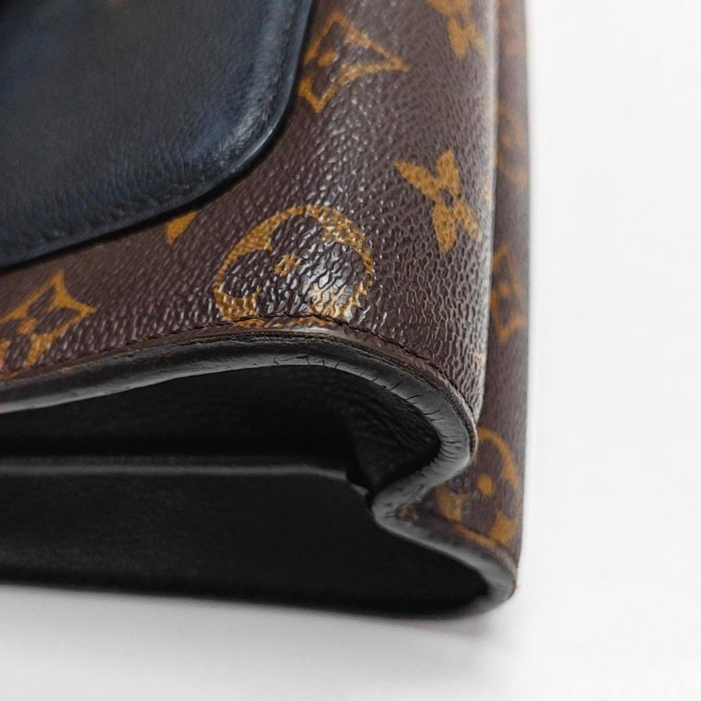 [Pre-Owned] Victoire Monogram Chain Leather Shoulder Bag - Fair #1N3CL54