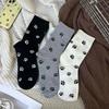 Женские хлопковые носки с мультяшным рисунком и принтом кошачьей лапки, модные носки до середины икры, школьный стиль, универсальные и простые носки с собачьей лапкой