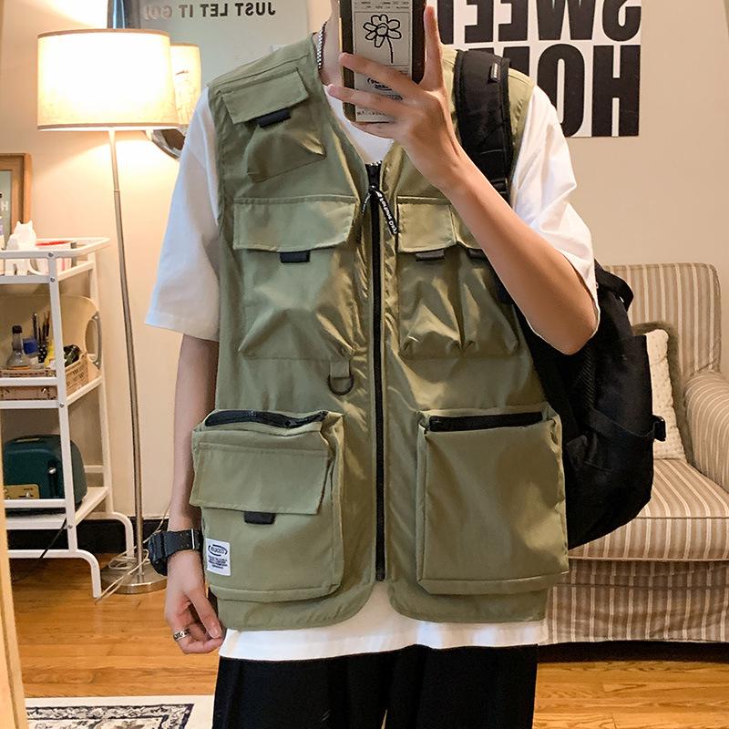 Men's Korean Style Multi-Pocket Workwear Vest - Trendy, Loose, and Sleeveless Summer Waistcoat