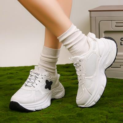 Женские белые сетчатые кроссовки на массивной подошве, платформа, спортивная обувь для женщин, осенняя мода 2025, шнуровка, кроссовки для бега, женские
