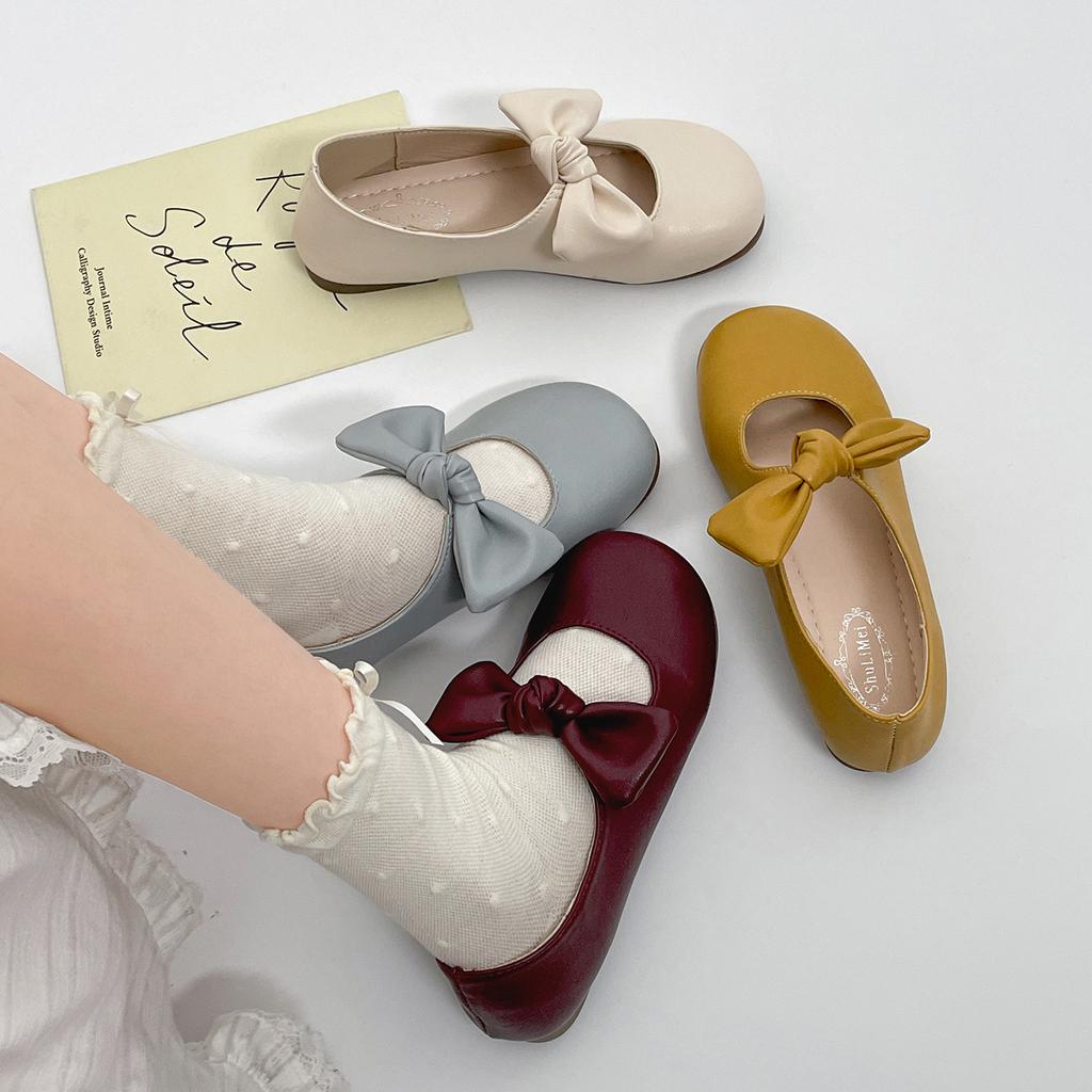 Red Retro French Light Mouth Flat Sole Shoes Women's Summer 2025 New Models with Skirts Versatile Inner Height Increase Mary Jane Shoes