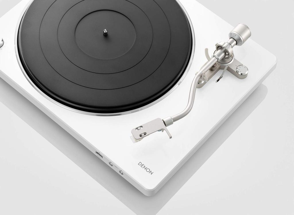 Проигрыватель Denon Record Player USB-совместимый, белый DP-450USB DP-450USB-WTEM