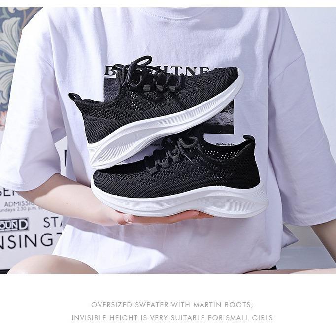 Летающие тканые модные повседневные нескользящие кроссовки для бега женские трендовые на мягкой подошве женские туфли летние высококлассные универсальные