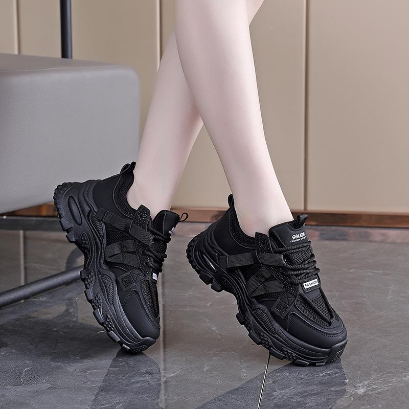 Dad Shoes Girl 2025 New Spring and Autumn Season Niche Thick Soles Increase Height and Show Thinness Sports Casual Shoes Explosion AK602