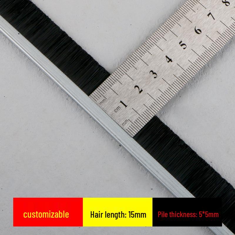 Коричневая специальная щетка с нейлоновой щетиной для пылезащитного уплотнения и вращающихся дверей