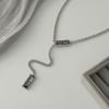Минималистичное колье-чокер с квадратной подвеской из черного бриллианта холодных тонов - Стильное эффектное длинное ожерелье для женщин, изящная металлическая цепочка, не тускнеет
