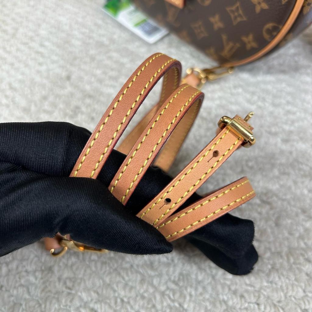 [Б/У] Маленькая Шляпная Коробка Monogram Canvas Кожаная Сумка на Плечо Средняя - Очень Хорошее Состояние #1PWMWUP