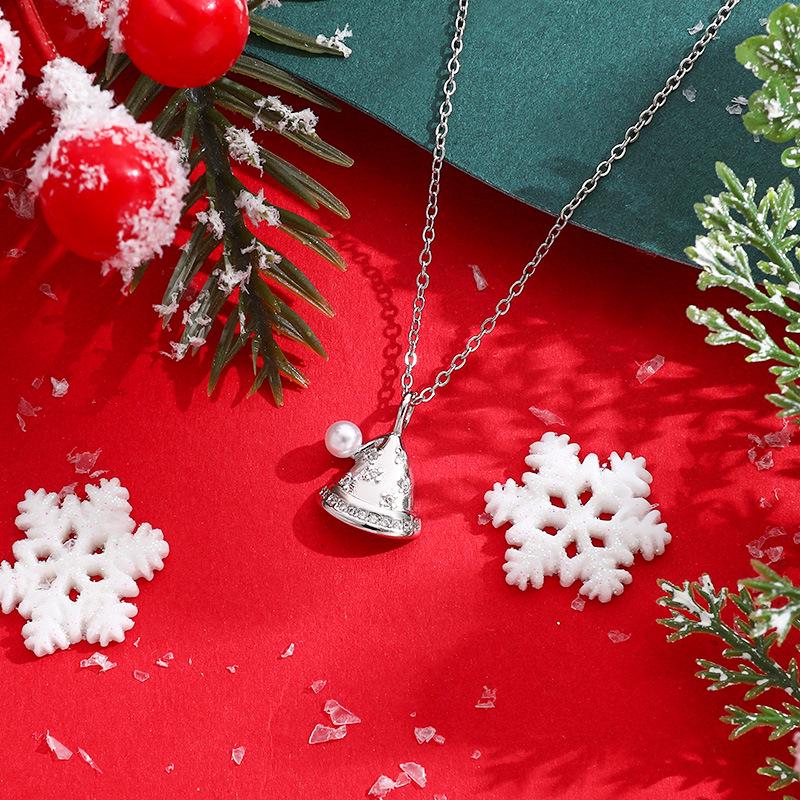 Titanium Steel Non-Fading Christmas Tree Pendant Necklace - Light Luxury for Women's Clavicle Chain