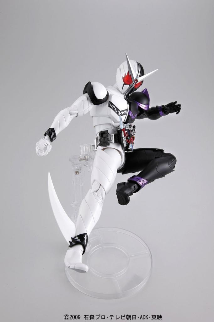 MG Kamen Rider W Fang Joker FIGURE-RISE 1/8