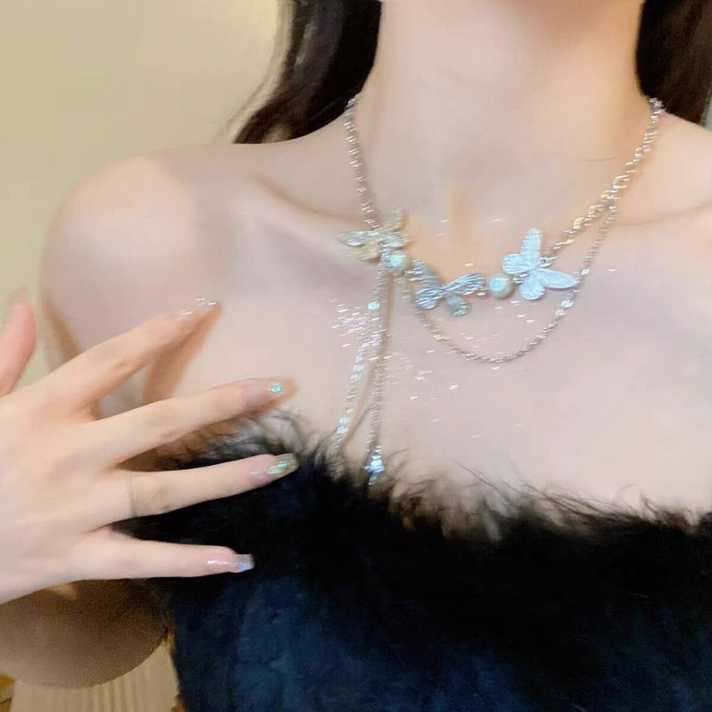 Милая и пикантная личность, высококачественное металлическое ожерелье в виде бабочки, универсальная цепочка на шею, женская цепочка на ключицу