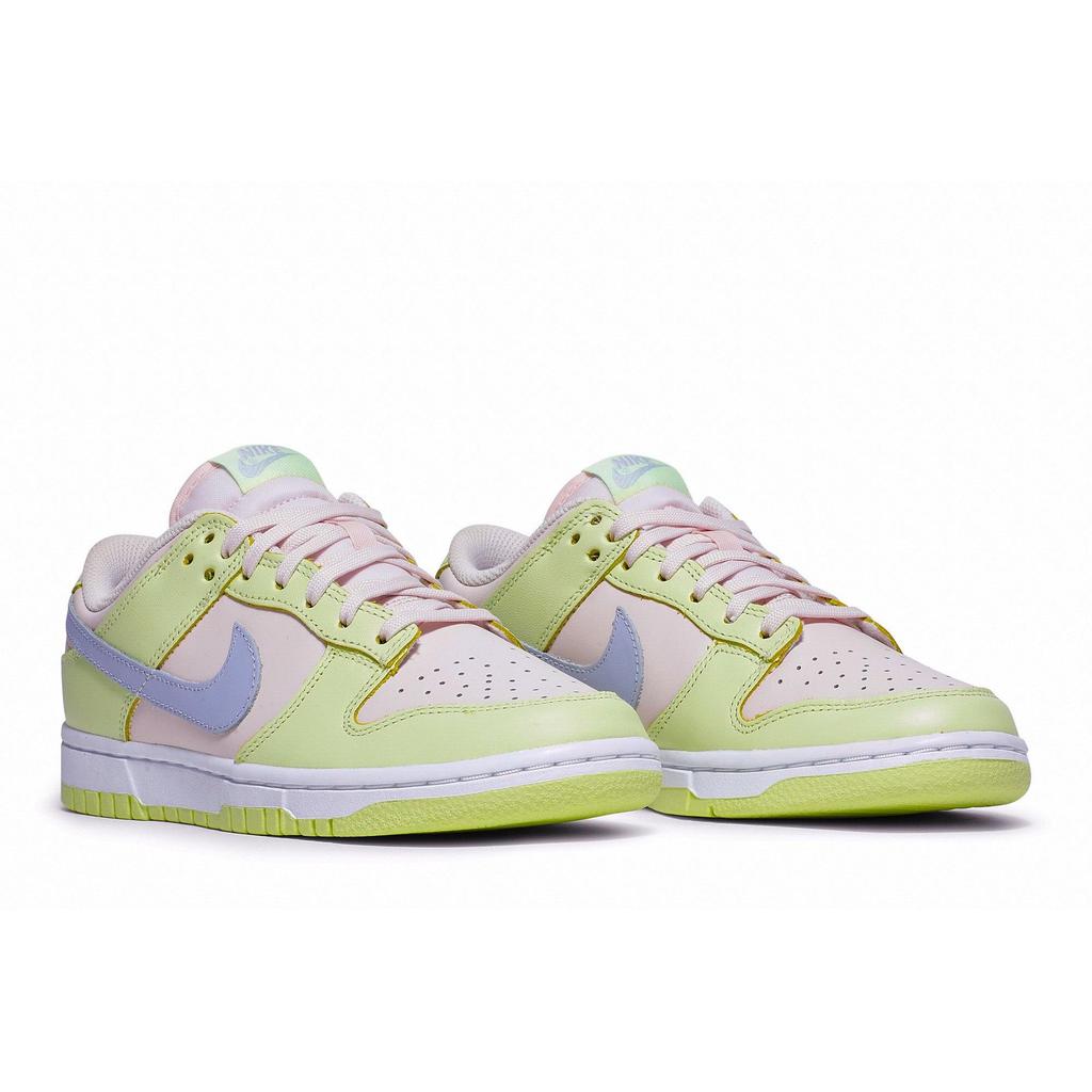 Nike Женские Dunk Low 'Lime Ice' (женские размеры) Светло-розовый / Призрачный / Лаймовый лед / Белый Скейтбордические кроссовки DD1503 600