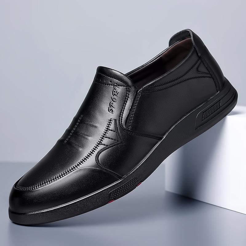 Мужские туфли для вождения из коровьей кожи весна-осень, модные повседневные мужские мокасины с мягкой подошвой, дизайнерские черные британские мужские кожаные туфли