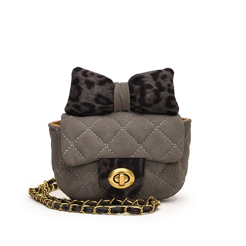 Новая женская сумка с ромбовидным бантом.