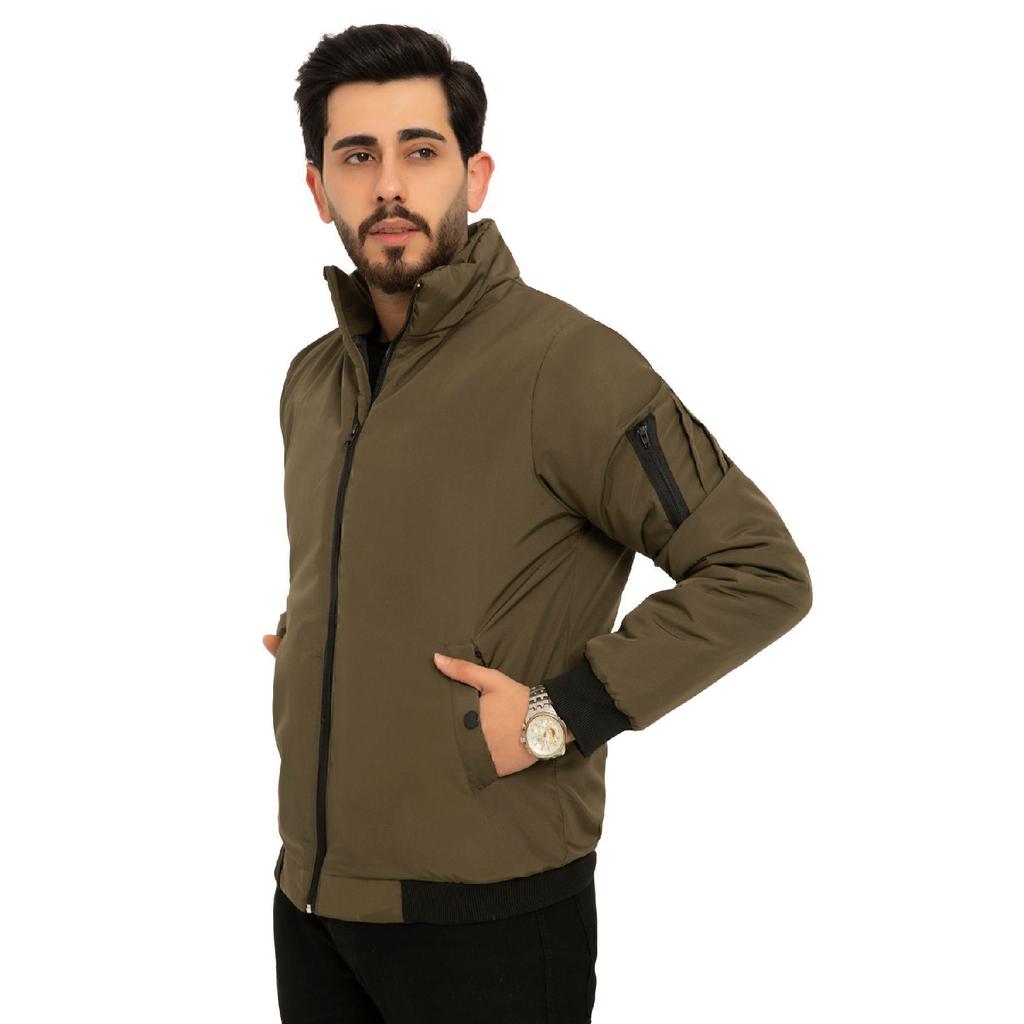 Мужское сезонное водо- и ветронепроницаемое пальто с воротником-стойкой на черной подкладке и карманами