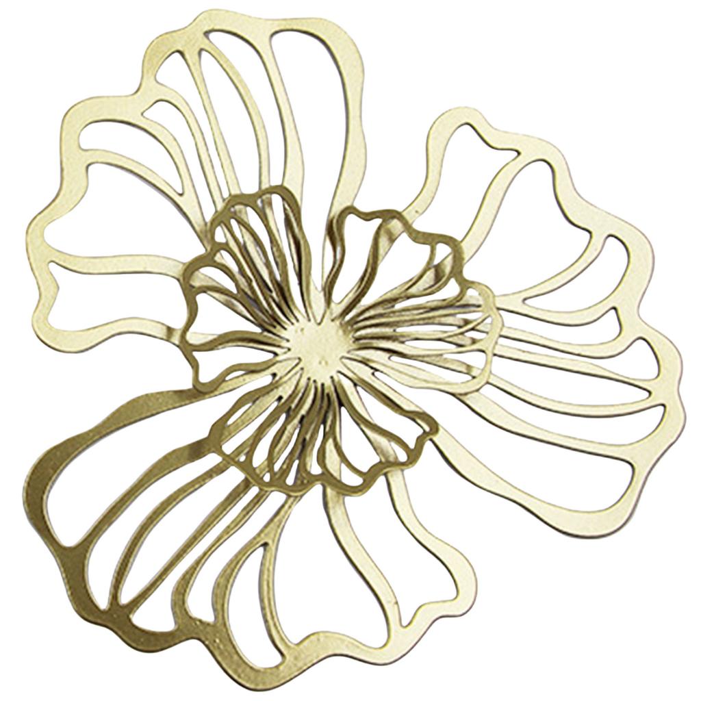 Elegant Metal Floral Wall Hanging with Double Layers Flower Sign for Modern Home Aesthetics for Art Lover House Wife