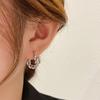 Серьги-застежки Twist Earrings Temperament High-end Sense Atmospheric Circle Ear Buckle Earrings для женщин