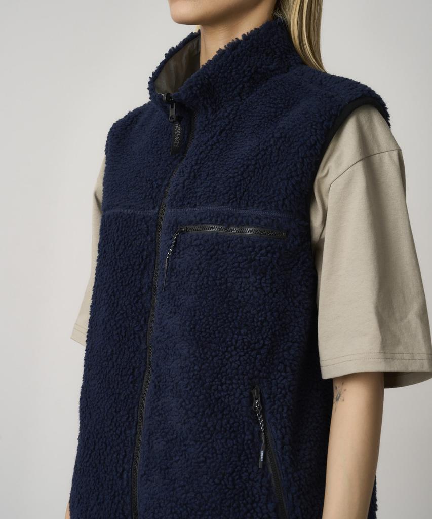 Gramicci Reversible Sherpa Vest Navy / Grey