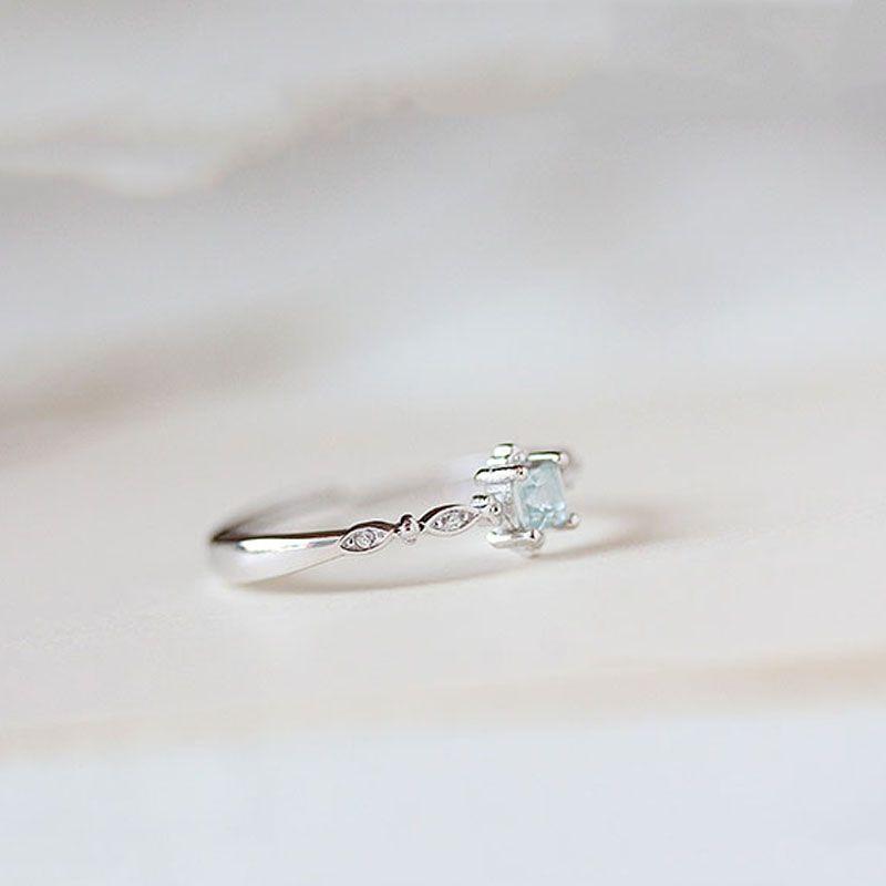 Elegant Women Cube Sea Blue Sapphire Fineness Ring Perfect For Wedding Celebrations