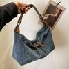 Сумка подмышкой женская большая вместимость 2024 новая осенне-зимняя универсальная джинсовая сумка-мессенджер через плечо премиум-сумка