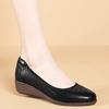 Wedge Heel Single Shoes Women'S Round Head Comfortable Soft Sole Soft Surface Women'S Shoes Shallow Mouth Grandma Shoes Leather Shoes