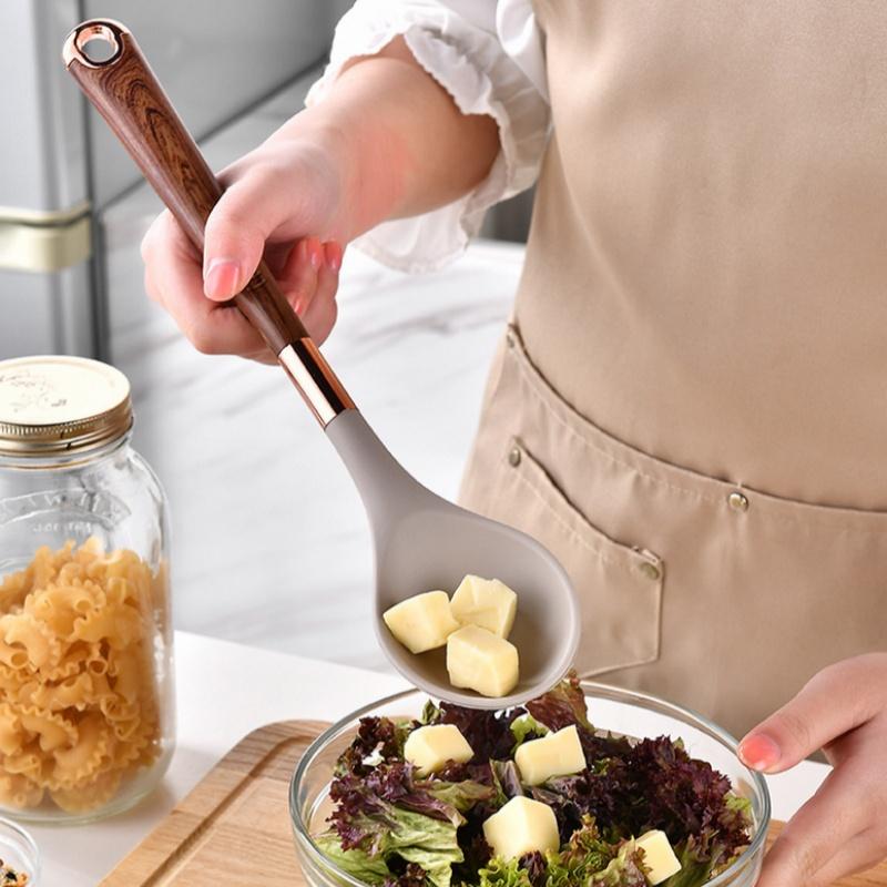 7 PCS Silicone Cooking Kitchen Utensil Set Wooden Handle Kitchen Baking Tools Kitchenware Accessories Storage Bucket