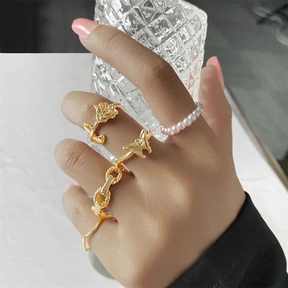 Retro Temperament Butterfly Love Ring 5-piece Ring Female Simple Fashion Ring Jewelry